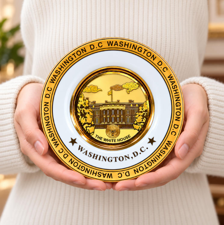 White & Gold White House Washington DC Plate