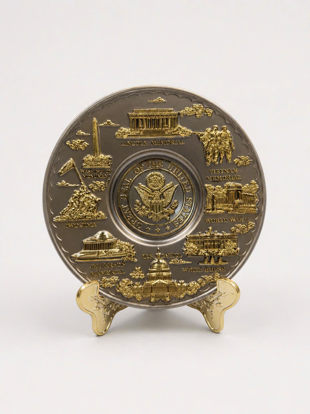 Medium Washington DC Seal/Panorama Silver Plate 5.5"