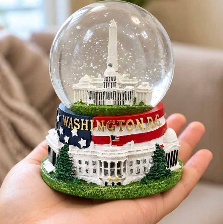 Large Flag Base Washington DC Panorama Snow Globe