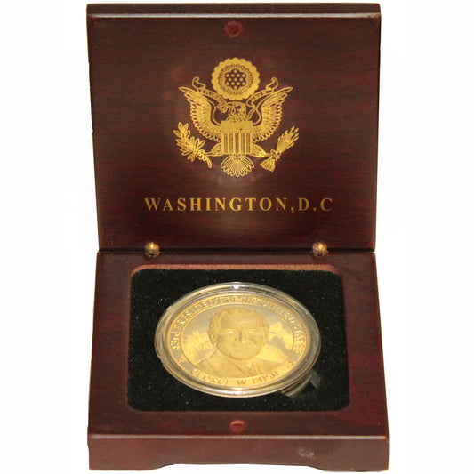 One-piece Wooden Coin Display Box